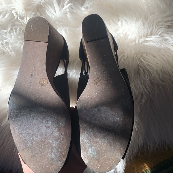 Black suede Lucky Brand heels - Picture 4 of 6